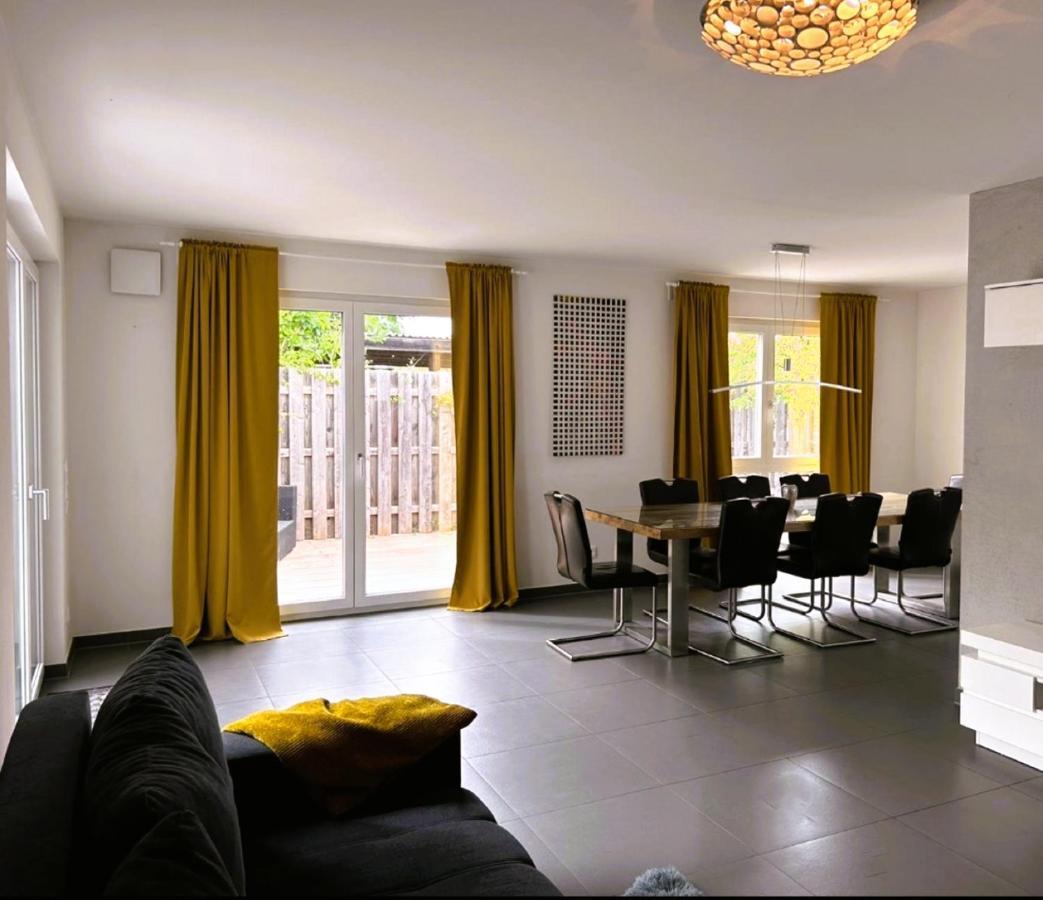 Fürth Sylvis Home Zentral Gelegenes Ferienhaus In Ruhiger Lage מראה חיצוני תמונה